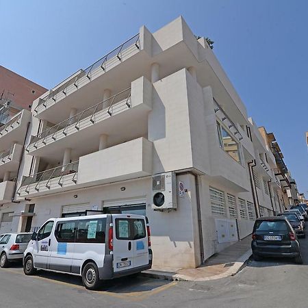 Casa Roberta Acomodação com café da manhã Monopoli Exterior foto