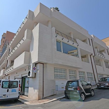 Casa Roberta Acomodação com café da manhã Monopoli Exterior foto