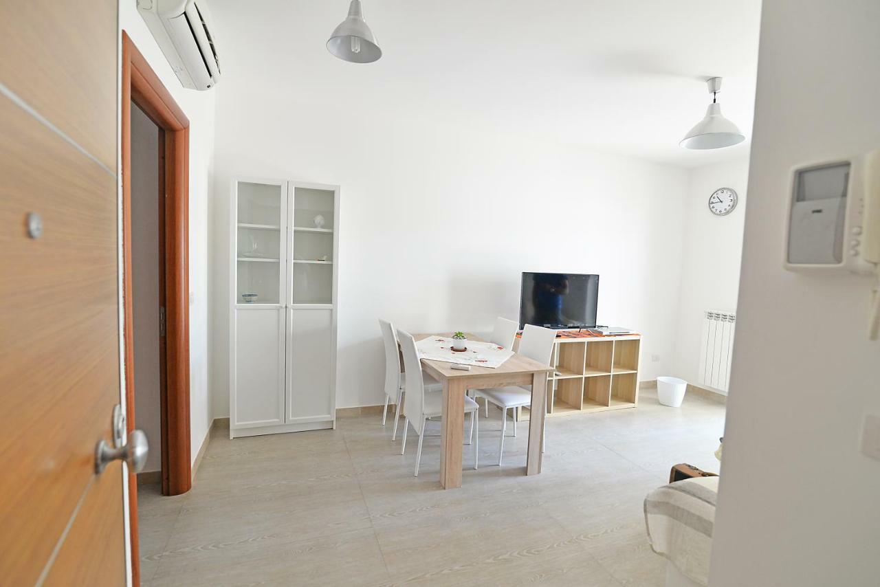 Casa Roberta Acomodação com café da manhã Monopoli Exterior foto